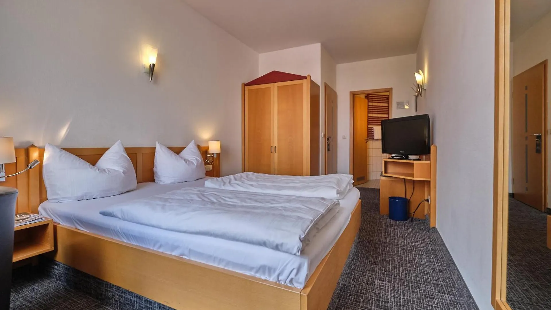 Hotel Roter Hahn Ratisbonne 3*,  Allemagne