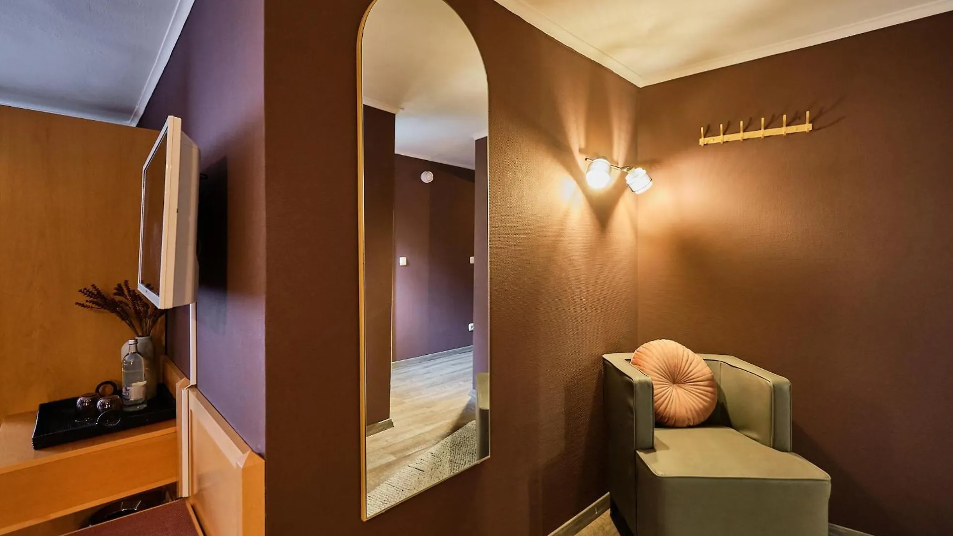 ***  Hotel Roter Hahn Regensburg Germany
