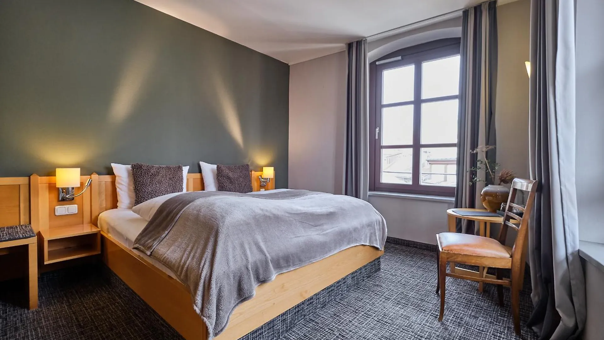 Hotel Roter Hahn Regensburg