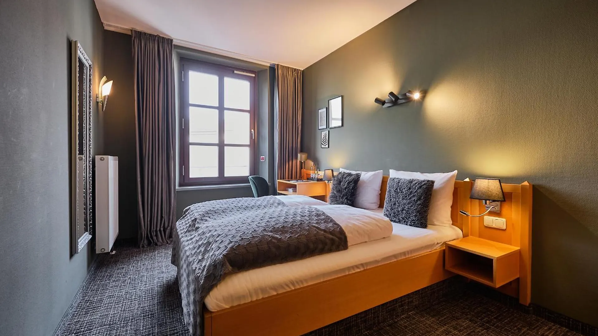 Hotel Roter Hahn Regensburg